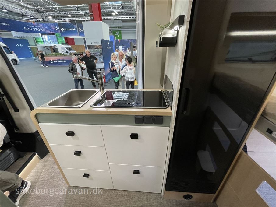Autostar VAN Naeos 630G
